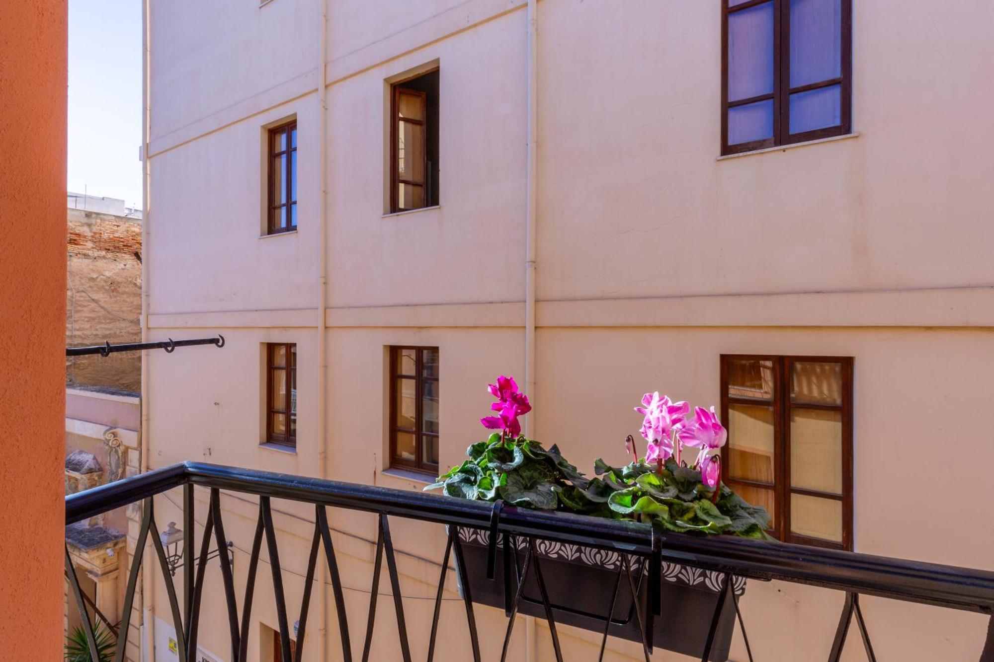 Mch-Marina Charming House Apartman Cagliari Kültér fotó