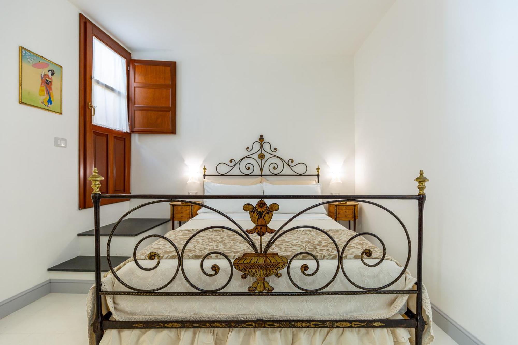 Mch-Marina Charming House Apartman Cagliari Szoba fotó